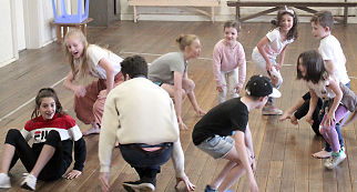 OCTOBER THEATER SCHOOL