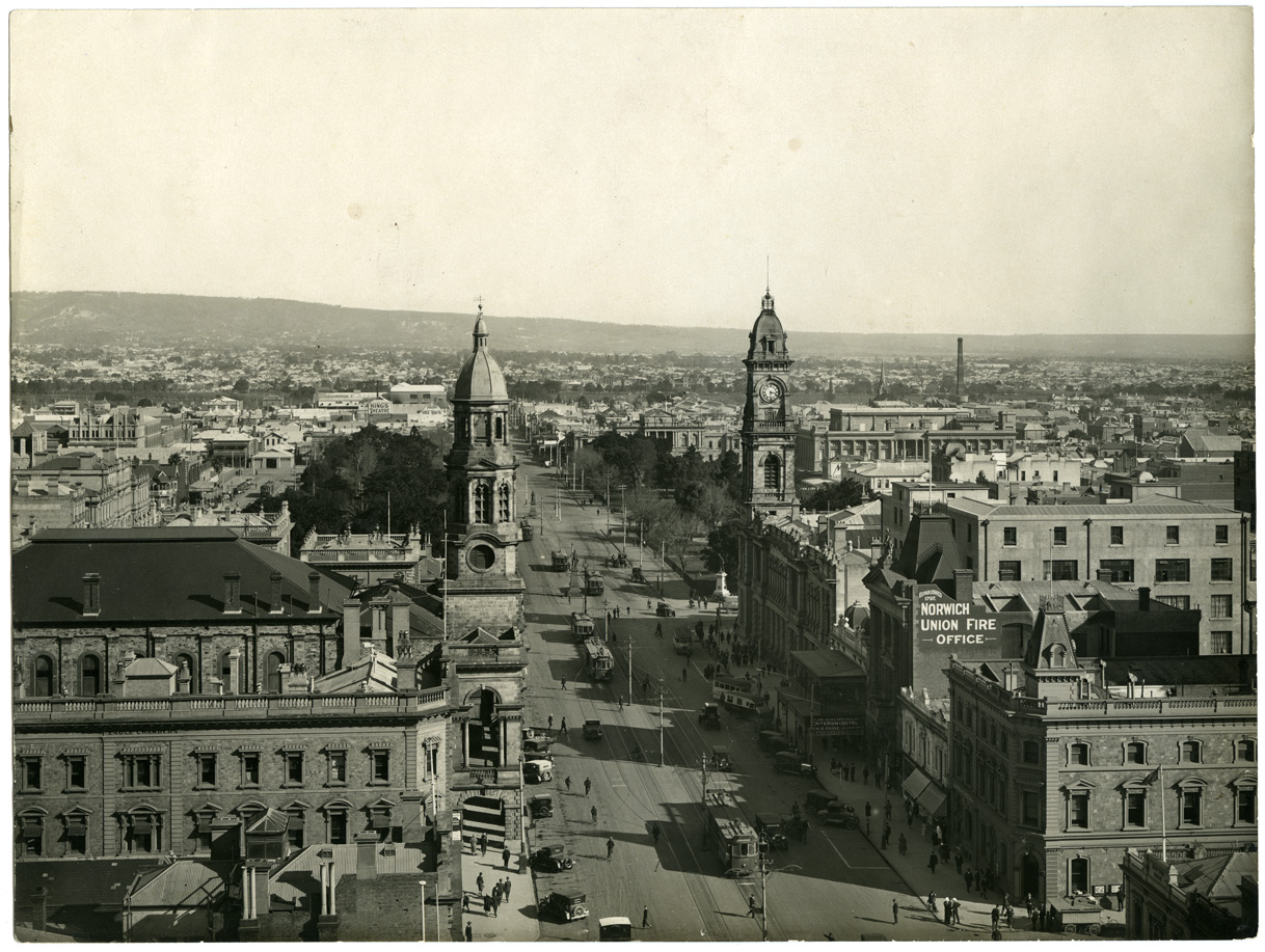 King William Street Adelaide Town Hall and GPO King William Street looking south toward Victoria Square c1930 - Reference HP1366