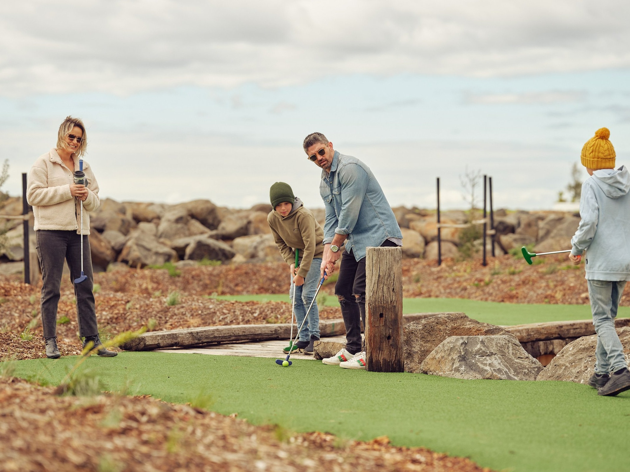 Youth Services mini Golf and Pizza Tickets, youth resource centre
