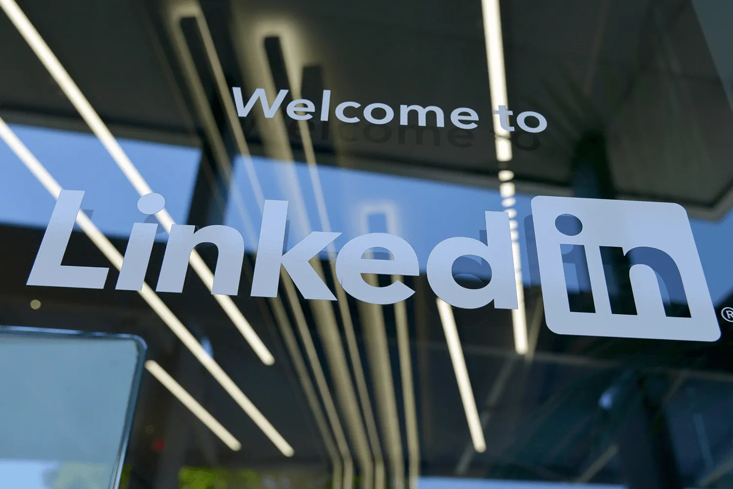 LinkedIn event marketing guide for event organisers